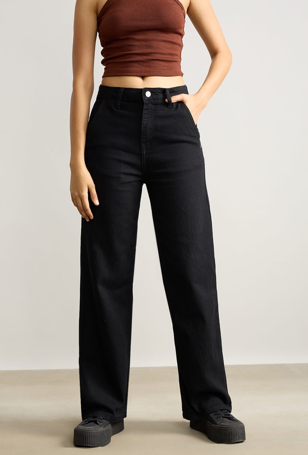 Stylish Black Wide-Leg Jeans - High-Waisted Comfort for Women