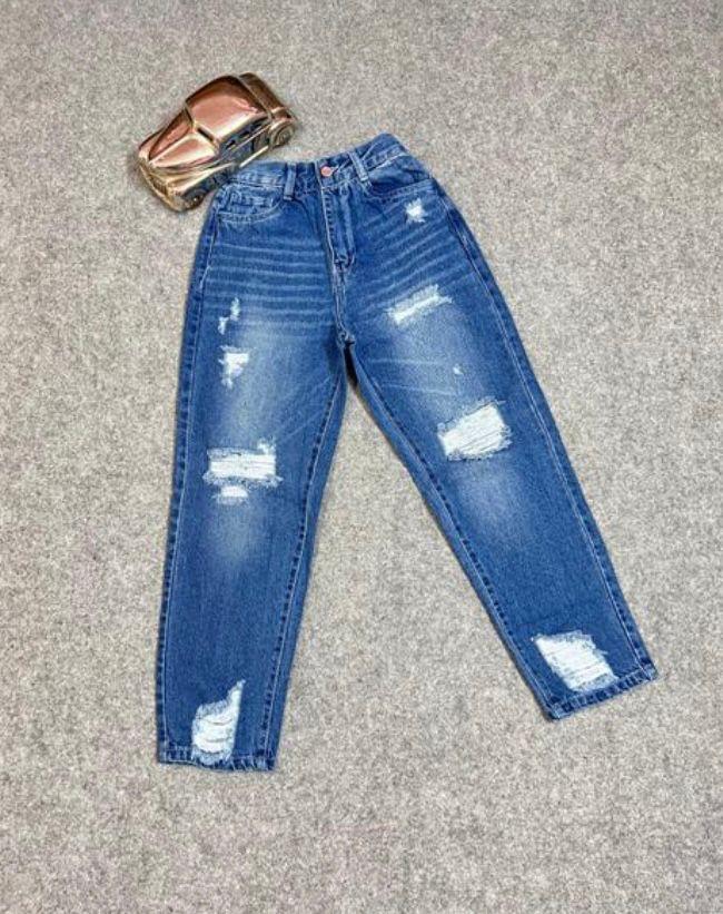 Blue Distressed High-Waist Mom Fit Jeans - Trendy & Comfortable